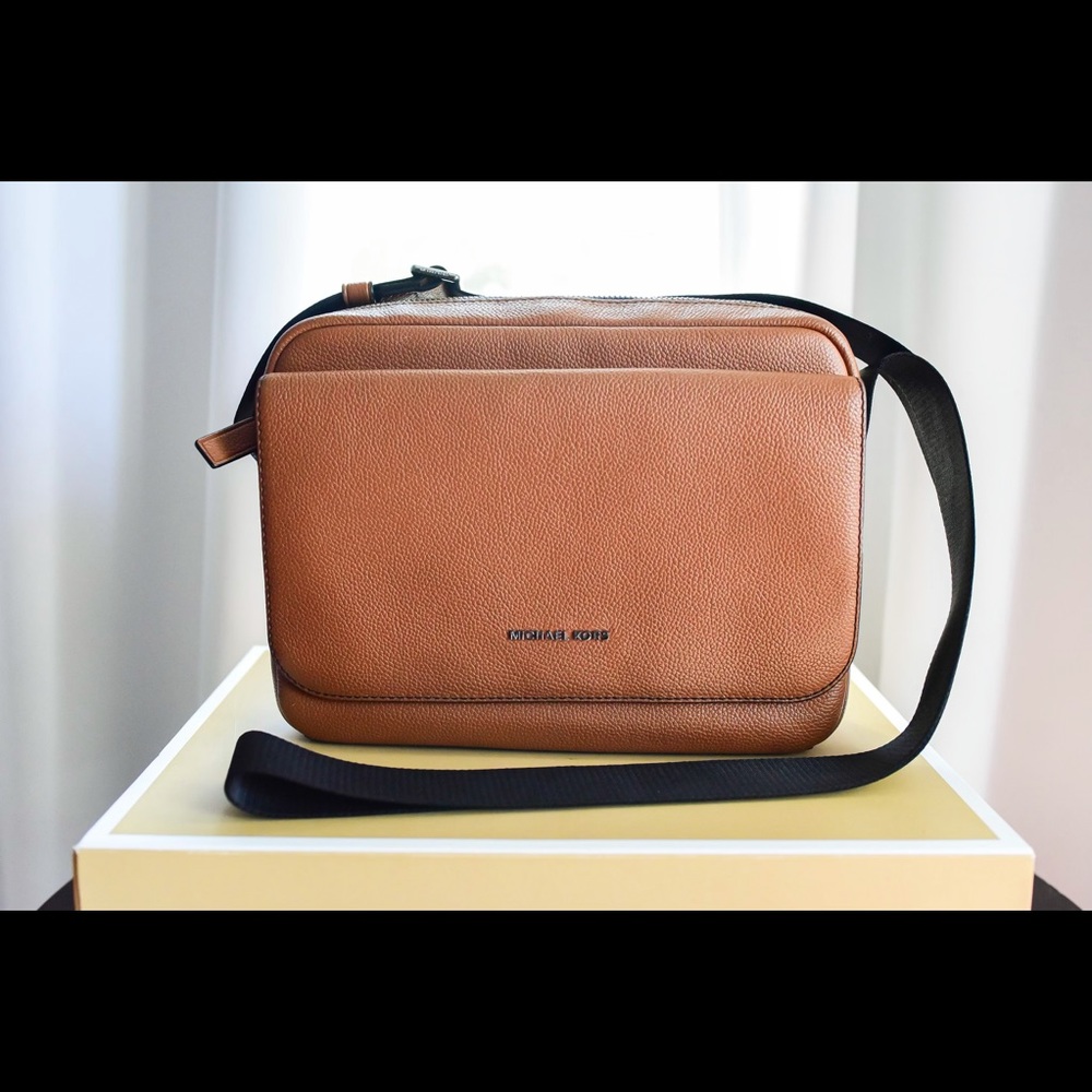 Michael Kors Cooper Pebble Leather Camera Bag